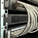 Sunucu ve patch panel